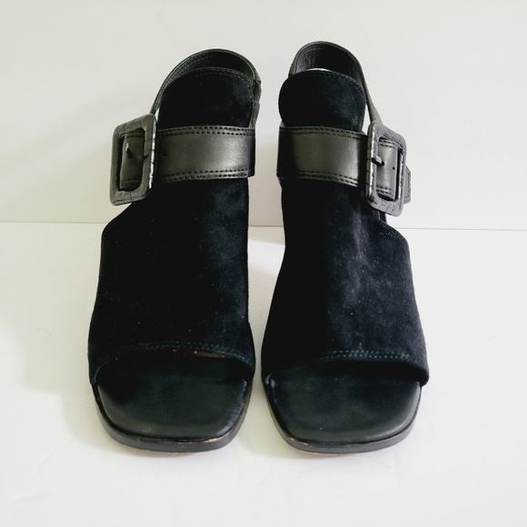 New Donald Pliner Suede Block Heel Sandals, Size 8 - Picture 3 of 7